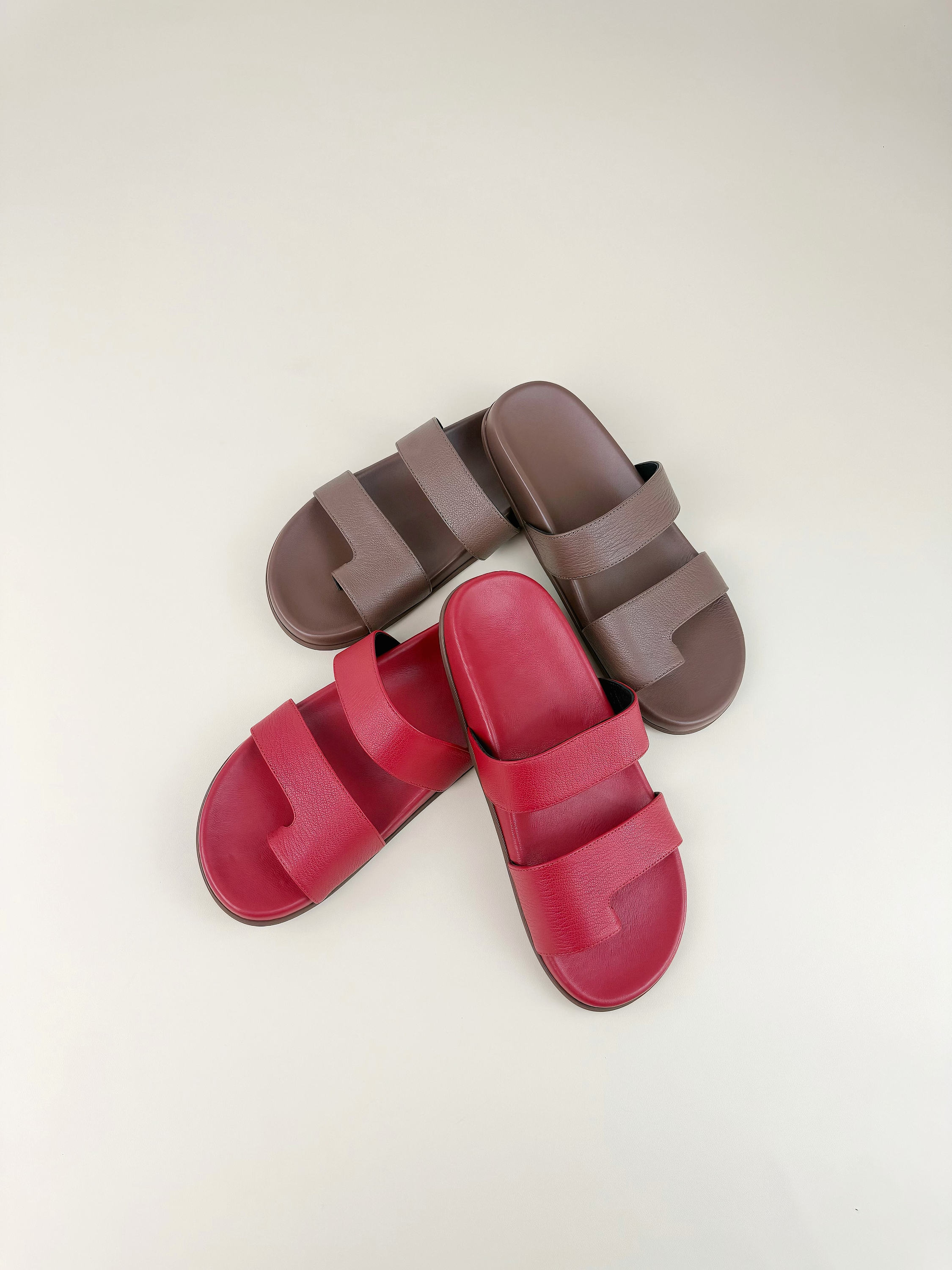 Grain Leather H-Cut Slide Sandals